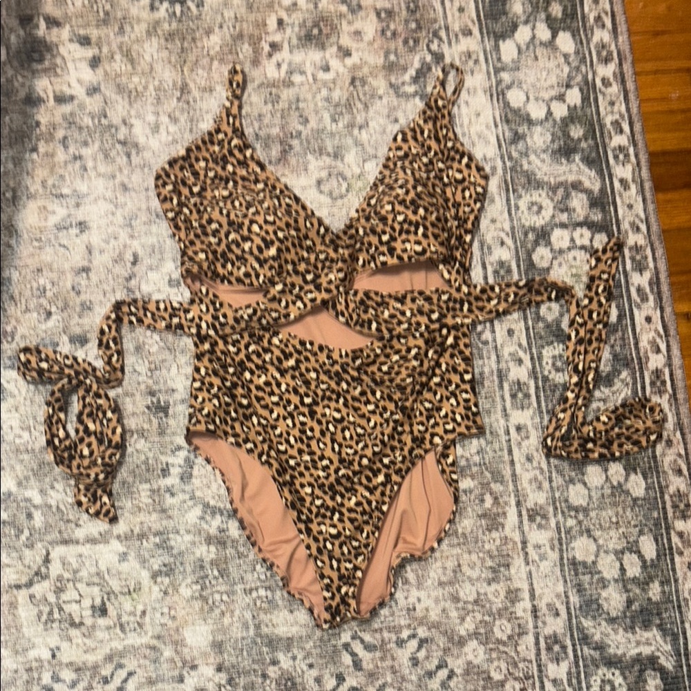Aerie Leopard Print One Piece Wrap Swimsuit - XL LONG